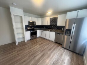 Building Photo - Beautiful home for rent in West Valley City!