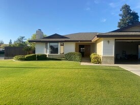 Building Photo - 6017 Amber Oaks Ave