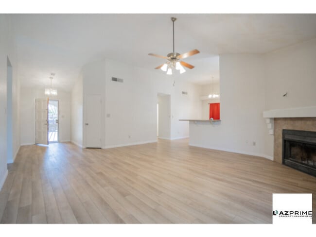 Building Photo - Welcome to a Crown Jewel in Chandler- A Ra...