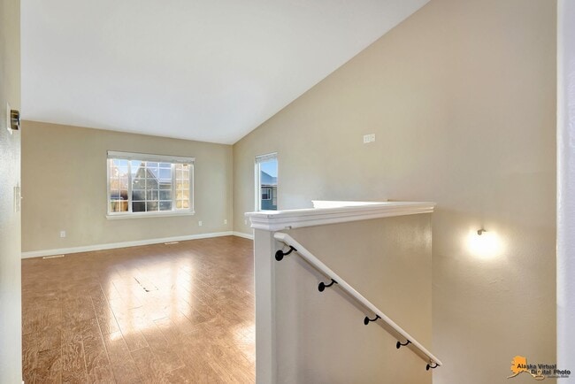 Building Photo - Campbell Four Bedroom Home with Garage