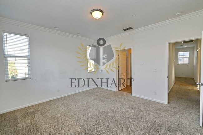 Building Photo - 3238 Lahar Ln