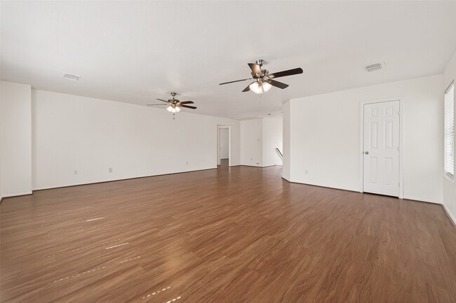 Building Photo - 3807 Brook Garden Ln