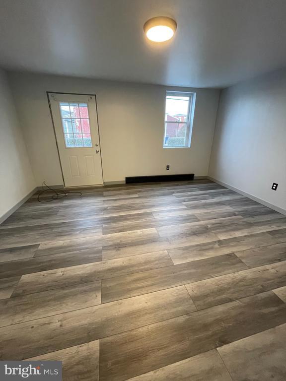 Building Photo - 105 Spring Garden St