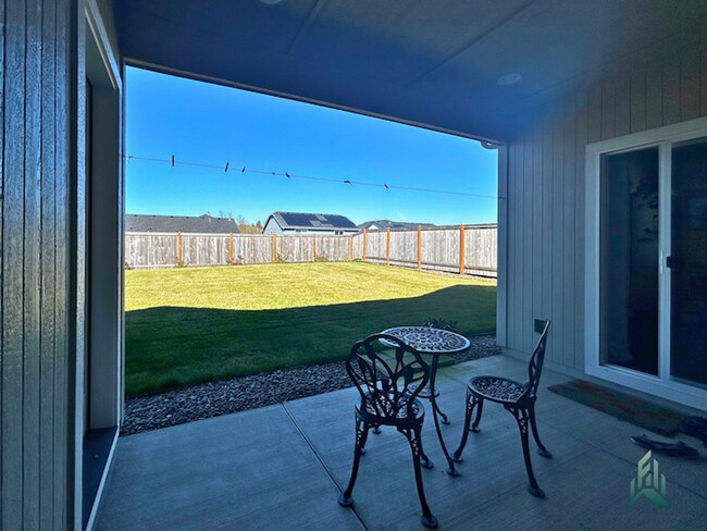 Building Photo - Premium 4-Bedroom, 3-Bathroom Home for Rent