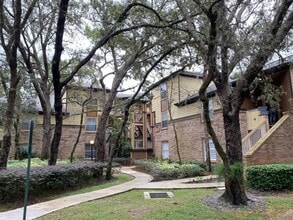 Building Photo - 482 N Pin Oak Pl