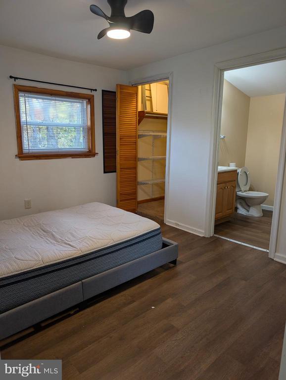 Building Photo - 306 Columbia Blvd