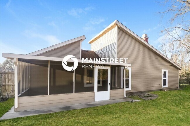 Building Photo - 3 Bedroom Pet-Friendly Home in Memphis, TN with Main Street Renewal