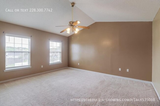 Building Photo - 2073 Stone Bridge Dr
