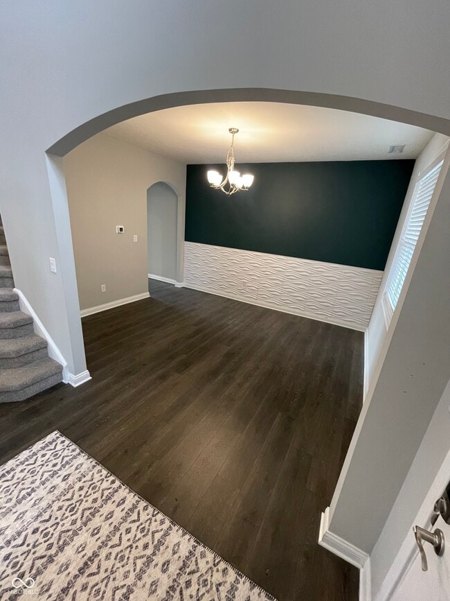 Building Photo - 7352 Doyal Dr