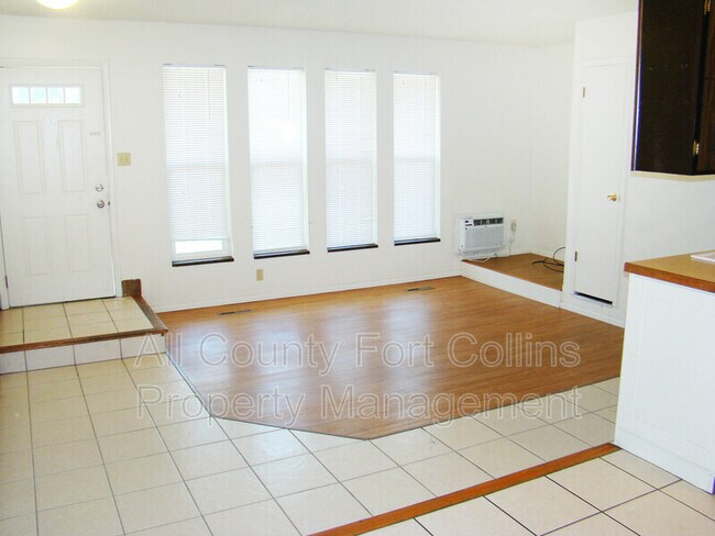 Building Photo - 1730 Pecan St