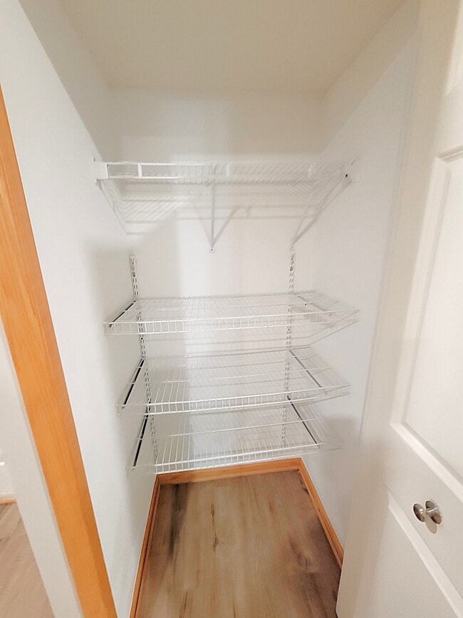 Building Photo - 3553 Sterling Heights Dr