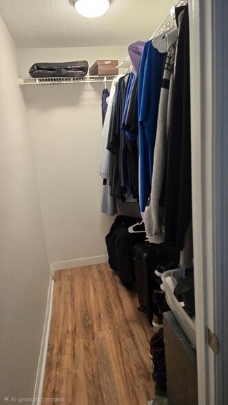 Building Photo - 670 Nobles St