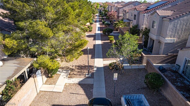 Building Photo - 5532 Cactus Thorn Ave
