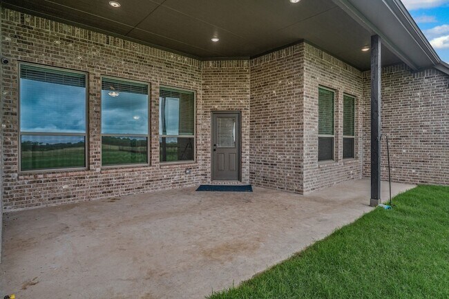 Building Photo - 8165 Honeywell Ave