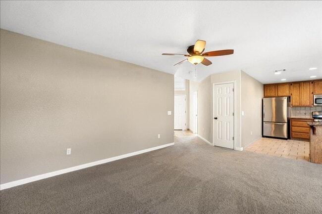Building Photo - 1002 Bay Terrace Dr