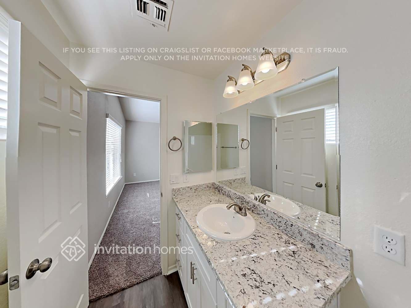 Building Photo - 847 S Esmeralda