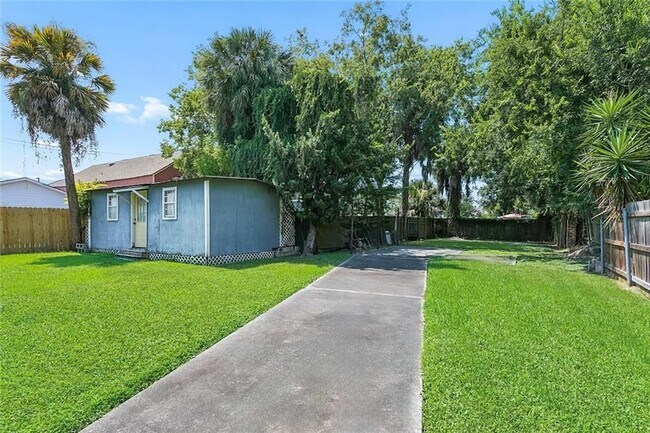 Building Photo - 2514 S Carrollton Ave