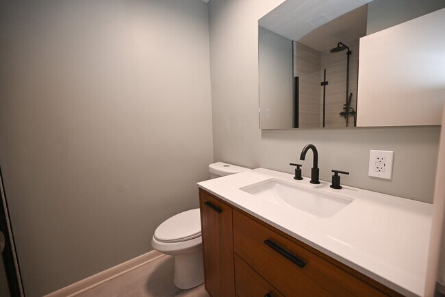 Building Photo - 7011 Stadium Dr