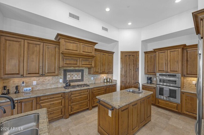 Building Photo - 3105 E Arroyo Hondo Rd