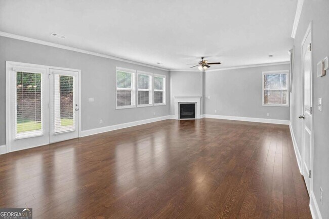 Building Photo - 205 Orchard Trail