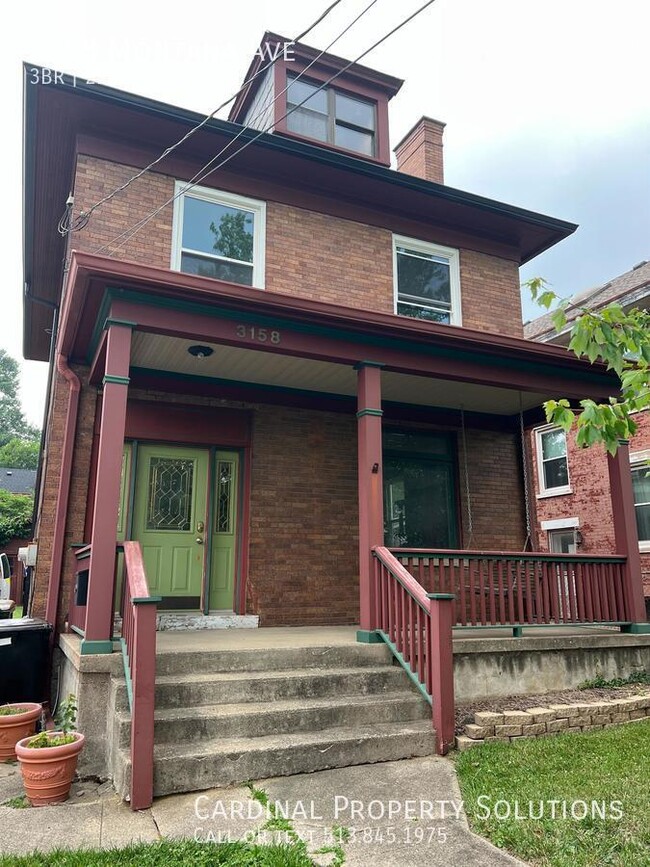 Building Photo - 3158 Montana Ave
