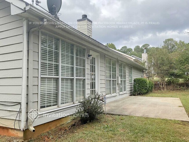 Building Photo - 1679 Crestfield Ln NW