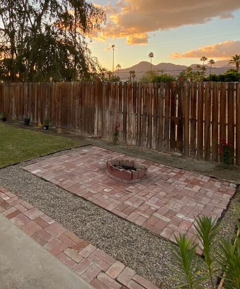 Building Photo - 74701 Merle Dr