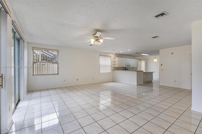 Building Photo - 2138 Chagall Cir