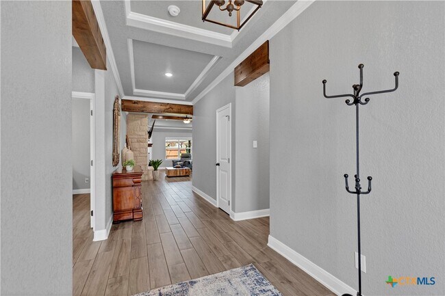 Building Photo - 8508 Glade Dr