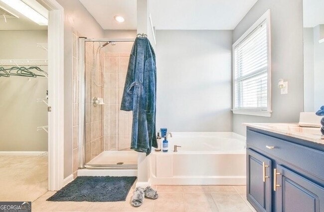 Building Photo - 6174 Indian Wood Cir