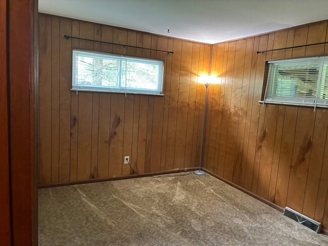 Building Photo - 15762 IN-148