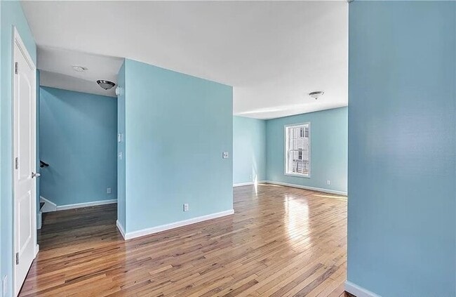 Building Photo - 800 Seaview Ave