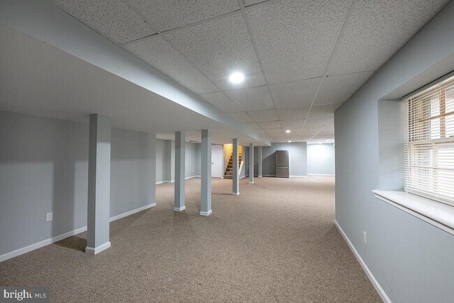 Building Photo - 5035 Timberwood Trail