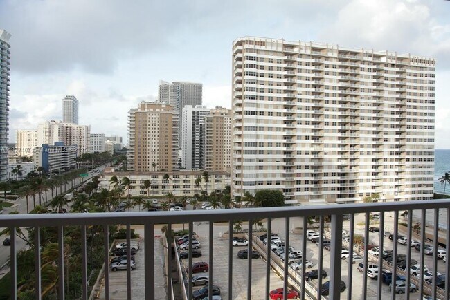 Building Photo - 1980 S Ocean Dr