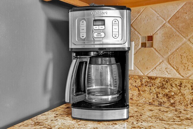 Building Photo - 7200 N Ocean Blvd