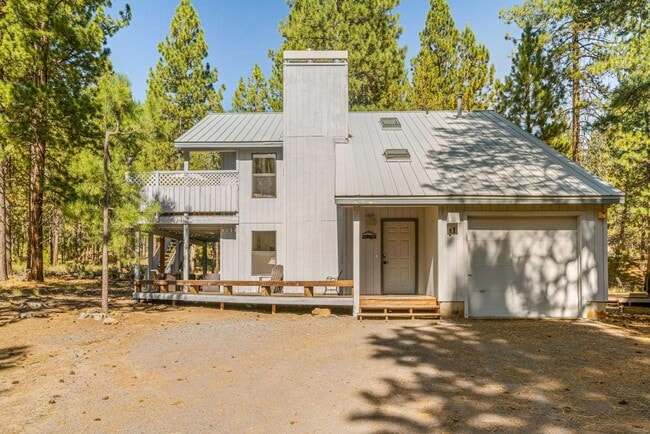 Primary Photo - #11 Deer Lane, Sunriver OR 97707 - Long Te...
