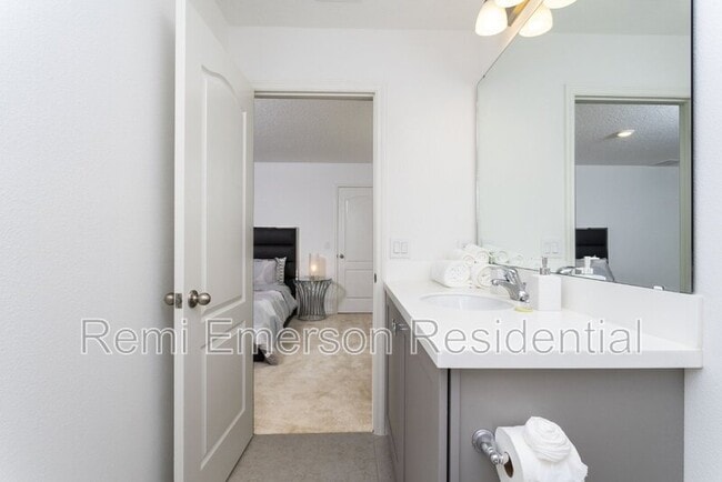 Building Photo - 640 Benoi Dr