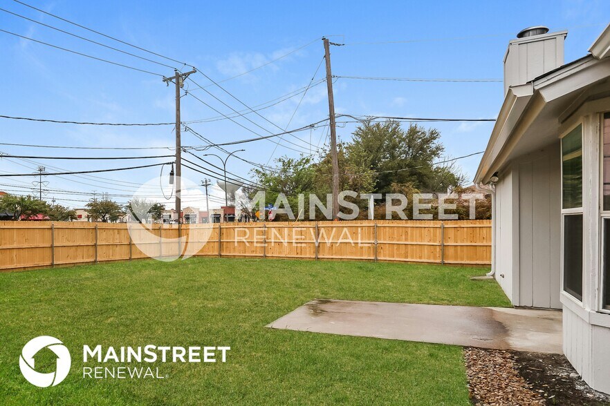 Building Photo - 6707 Country Creek Dr