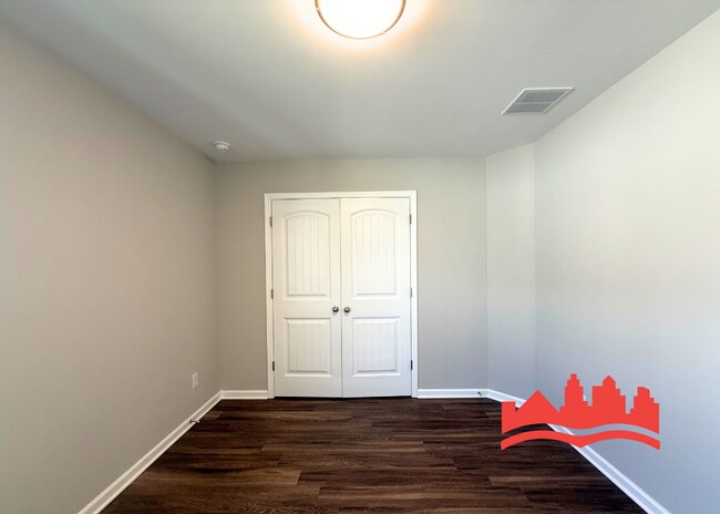 Building Photo - Dec Special - December rent free and half off January rent. New Build in Oakland, TN!