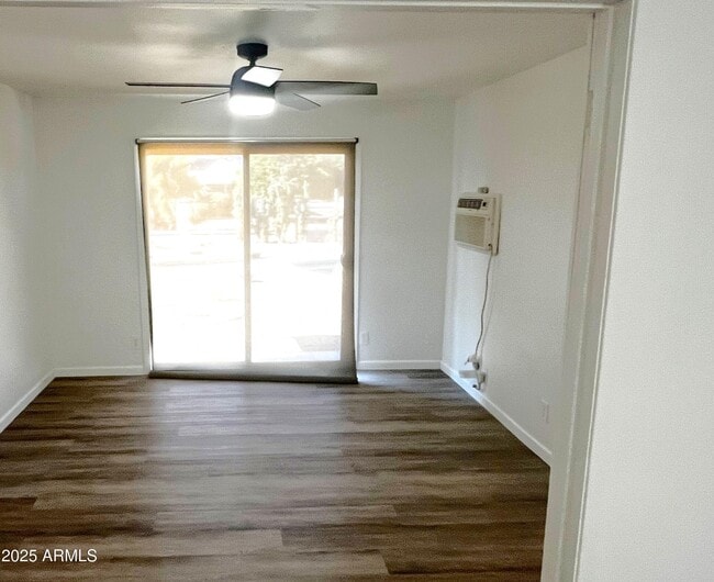 Building Photo - 25835 S Greencastle Dr