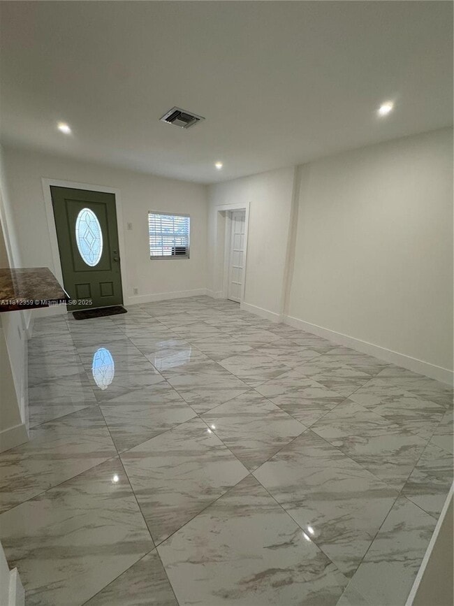 Building Photo - 2326 NW 59th St