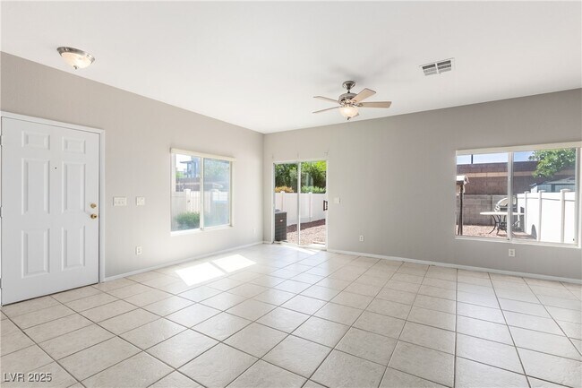 Building Photo - 6409 Stone Dry Ave