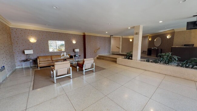 Building Photo - 10025 Queens Blvd