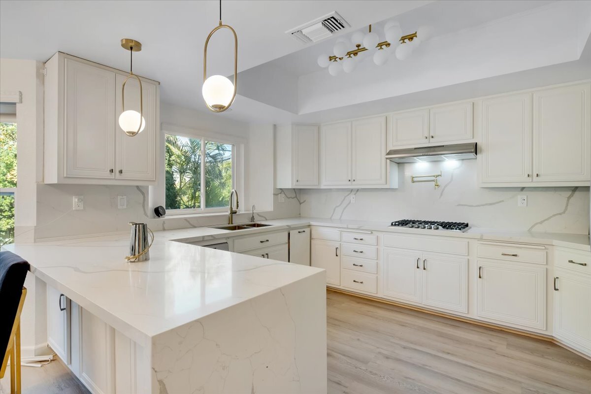 Building Photo - 7939 W 80th St
