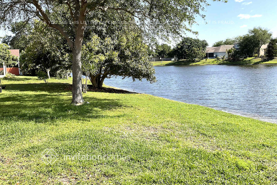 Building Photo - 4285 Canby Dr