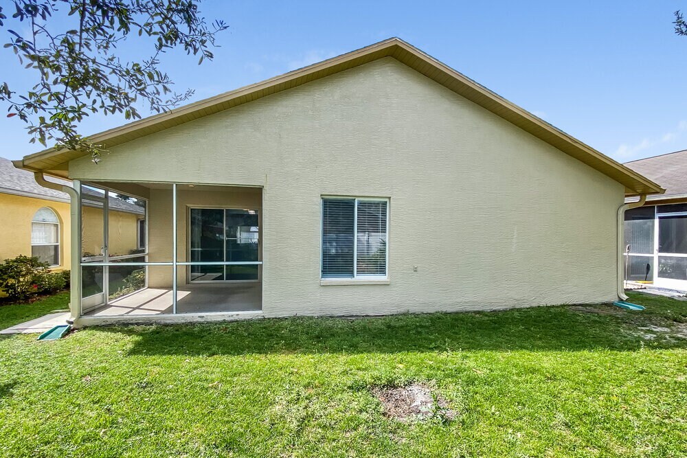 Building Photo - 7918 Barclay Rd