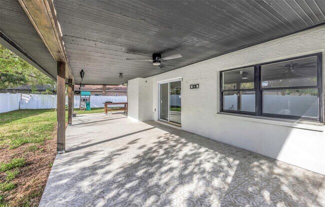 Building Photo - 4030 Fieldgreen Pl