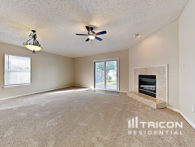 Building Photo - 3424 International Village Dr W