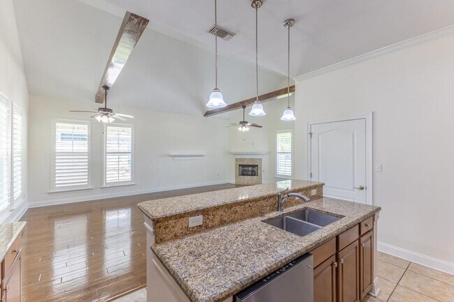 Building Photo - 321 Cypress Lakes Dr