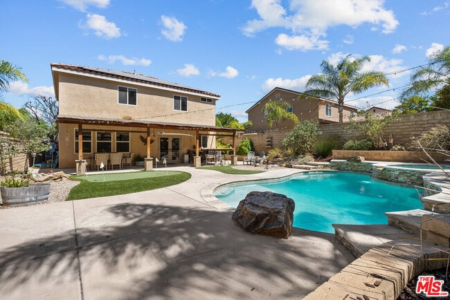 Building Photo - 28123 Gibraltar Ln